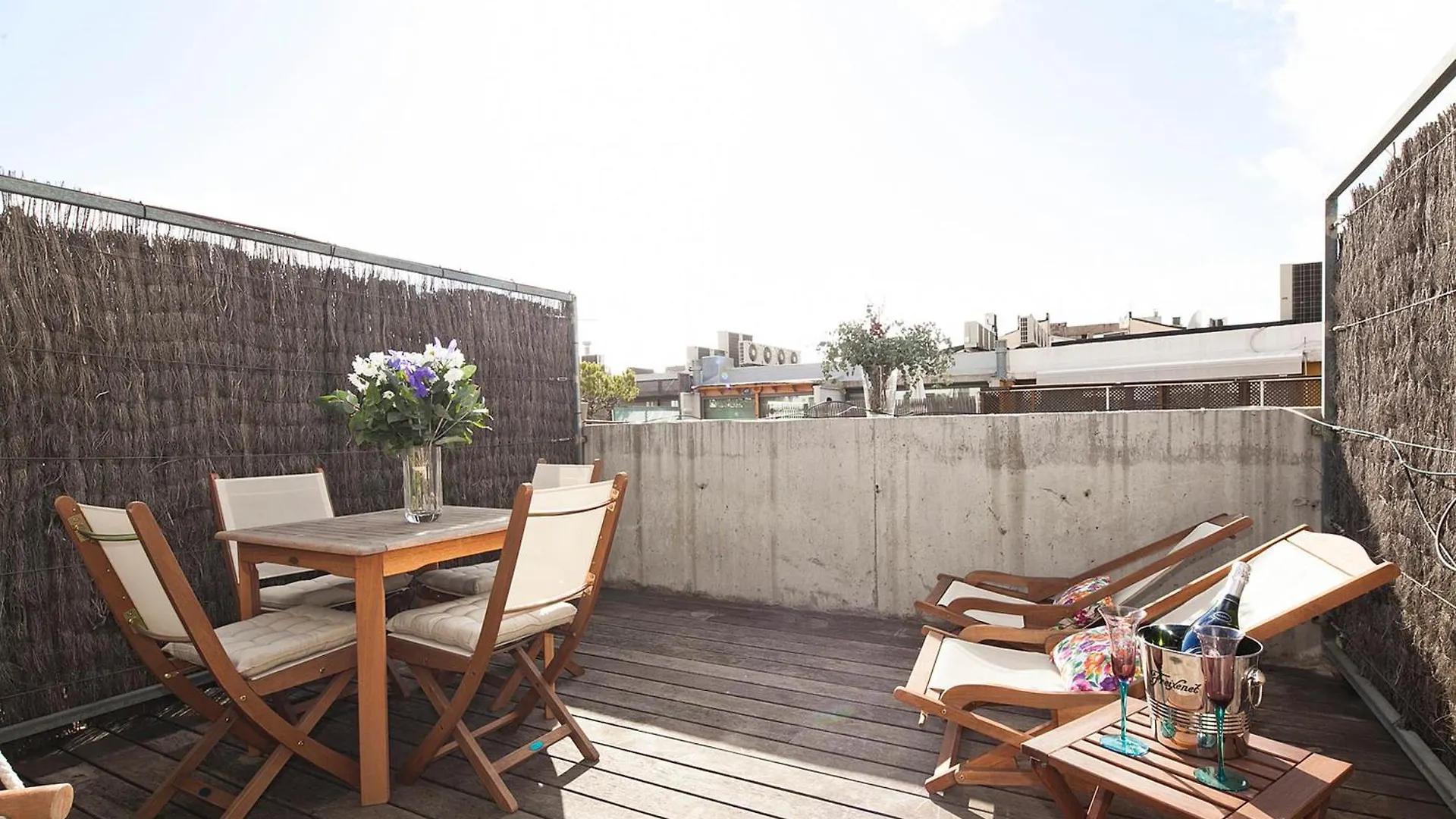 Apartment My Space Emirates - Park Gueell Triplex With Private Terrace Barcelona
